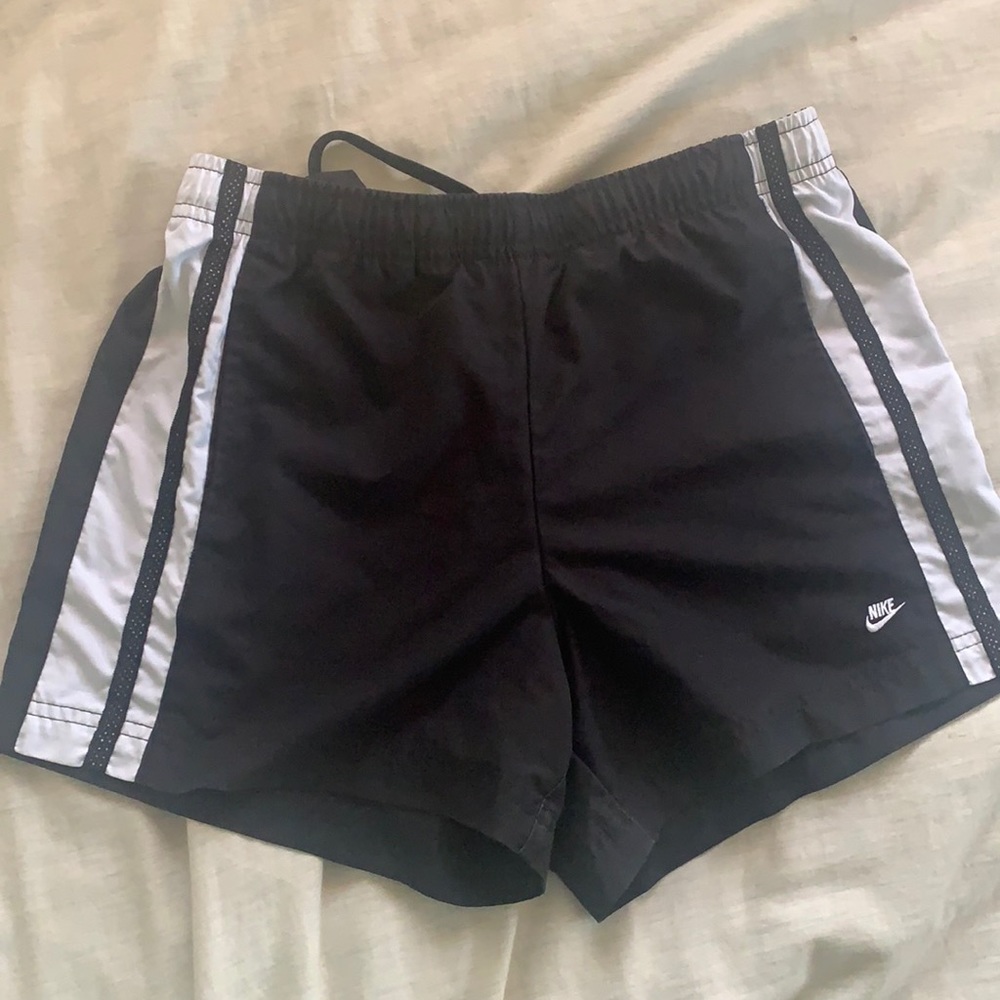 black nike shorts